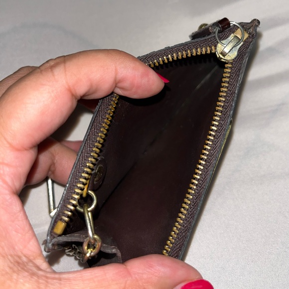 Louis Vuitton Vernis Key Cles - Picture 4 of 9